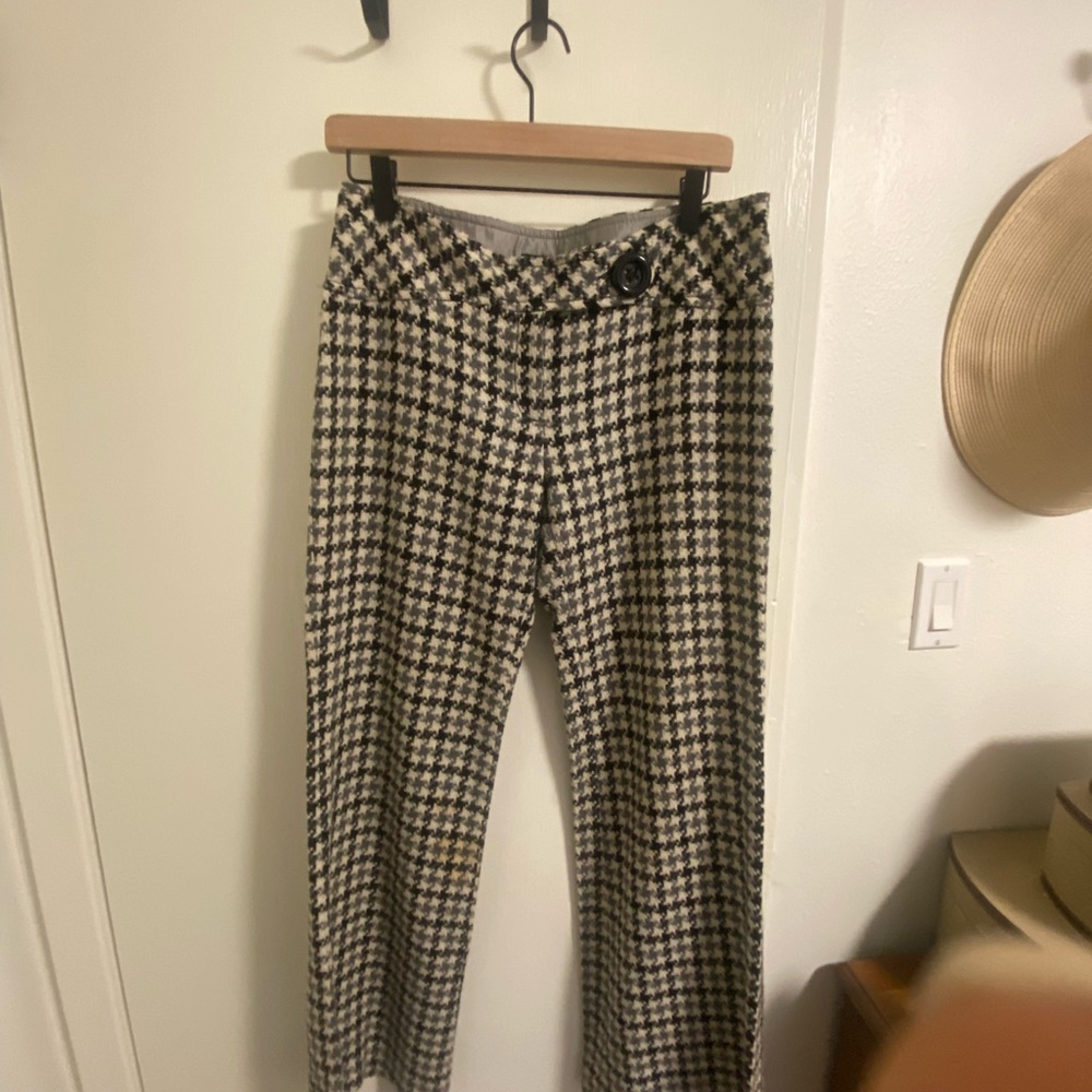 Stylish Wool Houndstooth Pants - image 2